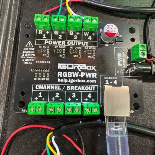 [RGBW-PWR] RGBW Power Injector